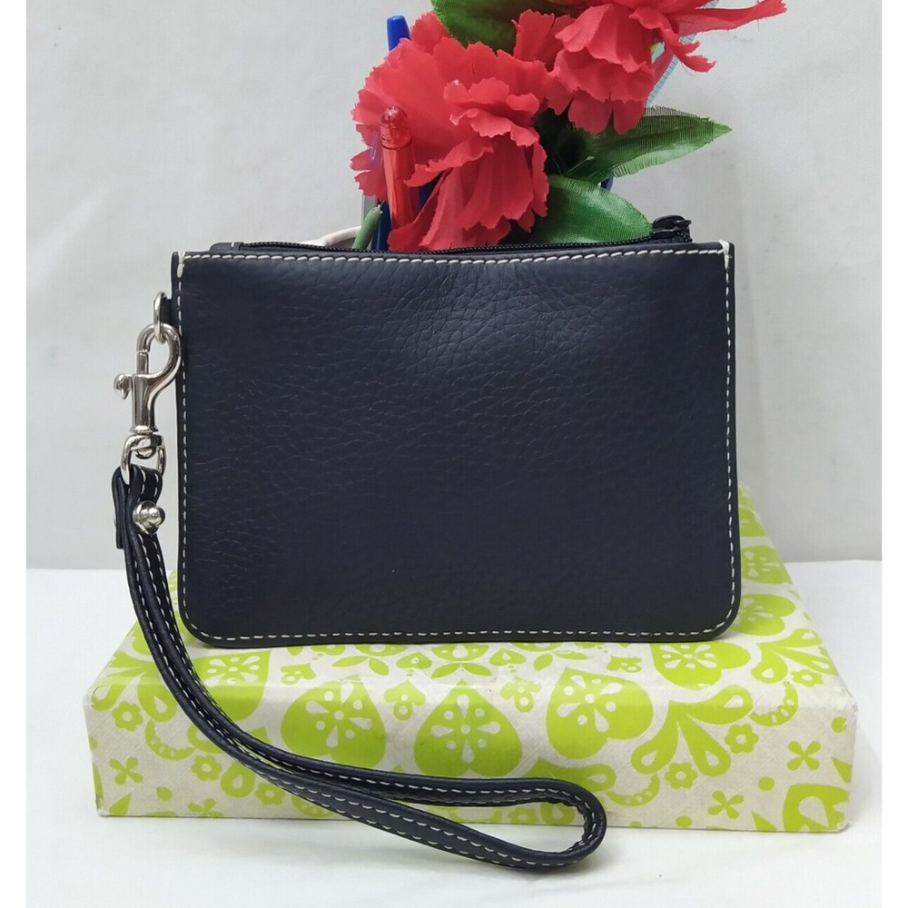 Dooney & Bourke Black Pebbled Zipper Closure Coin Wallet - Picture 1 of 11